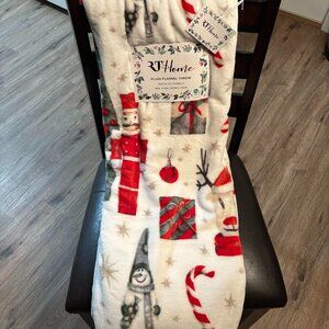 Holiday Plush  Plush Flannel Throw - Red and White 50 x 70